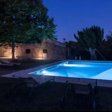 Podere Poggiolo Feriehus *