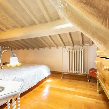 Podere Poggiolo Feriehus *