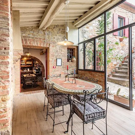Casa vacanze Podere Poggiolo *